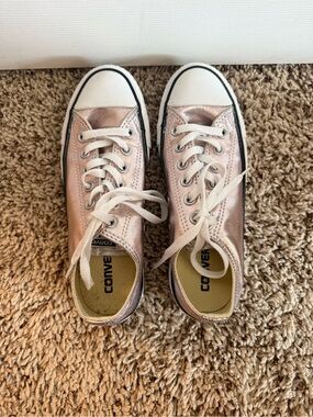 Converse All Star Women’s Metallic Rose Low Top Sneakers-Size 7